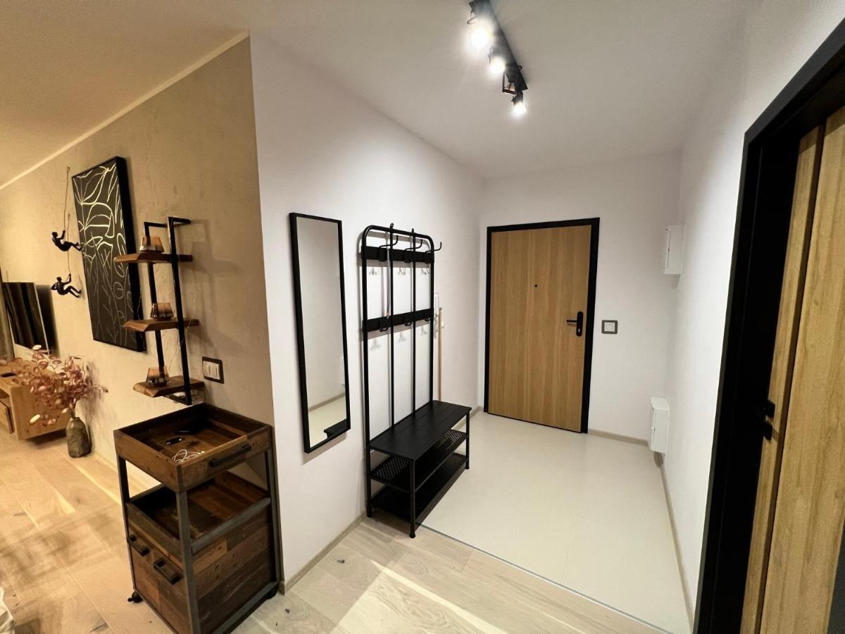 Warsaw Downtown View 3 Rooms 60M2+ Free Garage 2Km Old Town Metro 9Min Tram Exterior photo